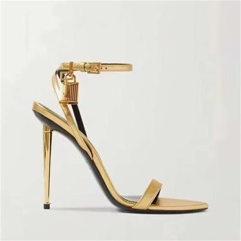 Gesp Effen Kleur Key Lock Deco - Casual Sandal Leather recensie en prijs